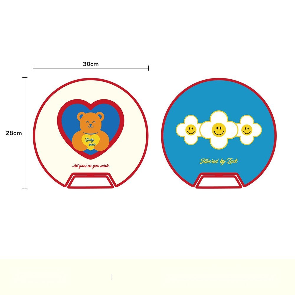 Bear & Daisy Double-Sided Chopping Board